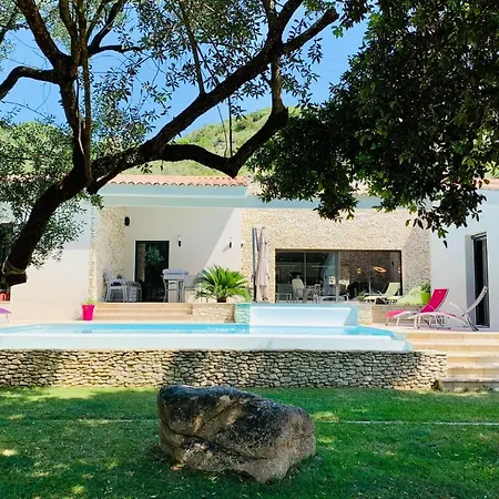 De Luxe Carubba Piscine Bain A Remous Balneo Bonifacio Nyaraló *